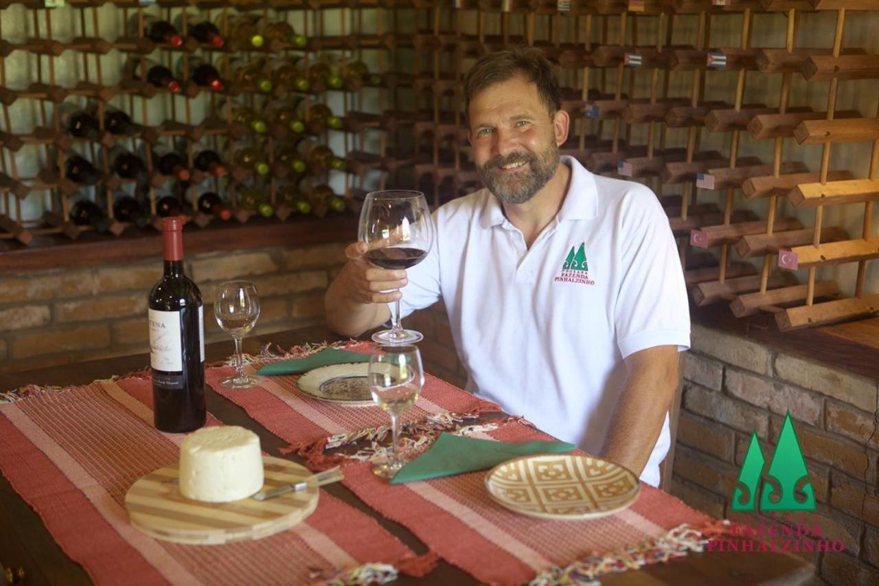 Fazenda Pinhalzinho 賓館 *
